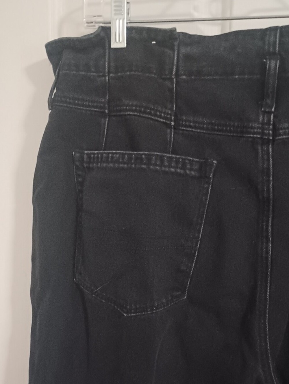American Eagle Outfitters Relaxed Black Women's Jeans - Picture 13 of 15